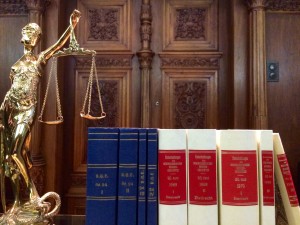 Rechtsanwälte und Notare